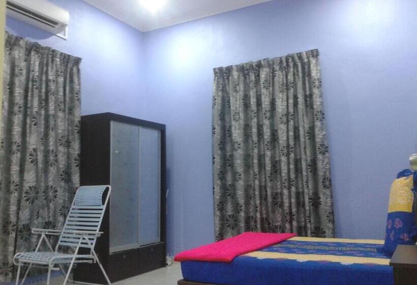 住宿加早餐  Tok Ayah Homestay Transit Room