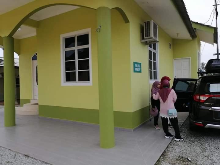 住宿加早餐  Tok Ayah Homestay Transit Room