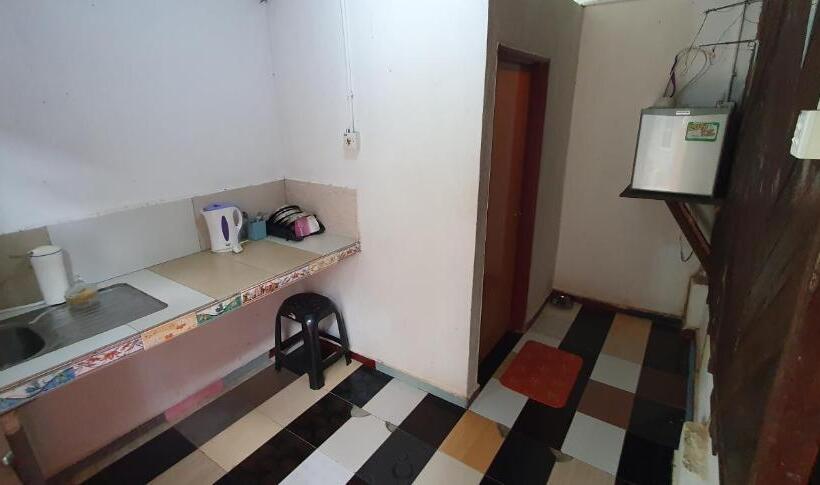 هتل Chalet Kampong Semawar