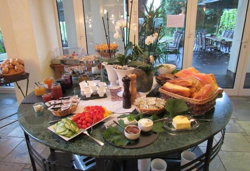 호텔 Weinquartier Burggarten