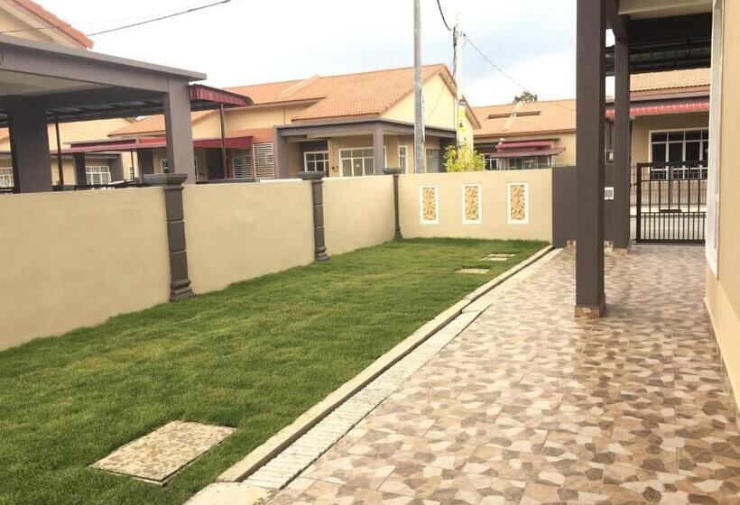 پانسیون Ana Guest House Jalan Airport Kuantan