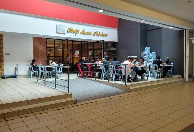 פנסיון Azfa Duplex Suite At De Centrum Putrajaya Bangi Free Wifi