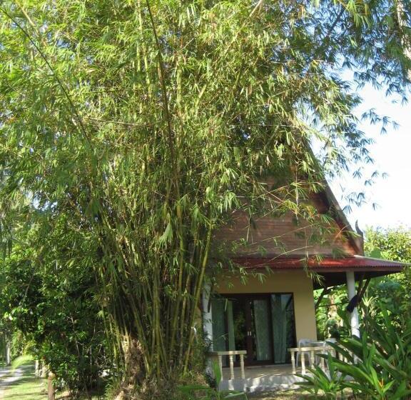 リゾートホテル Lake View Bungalows