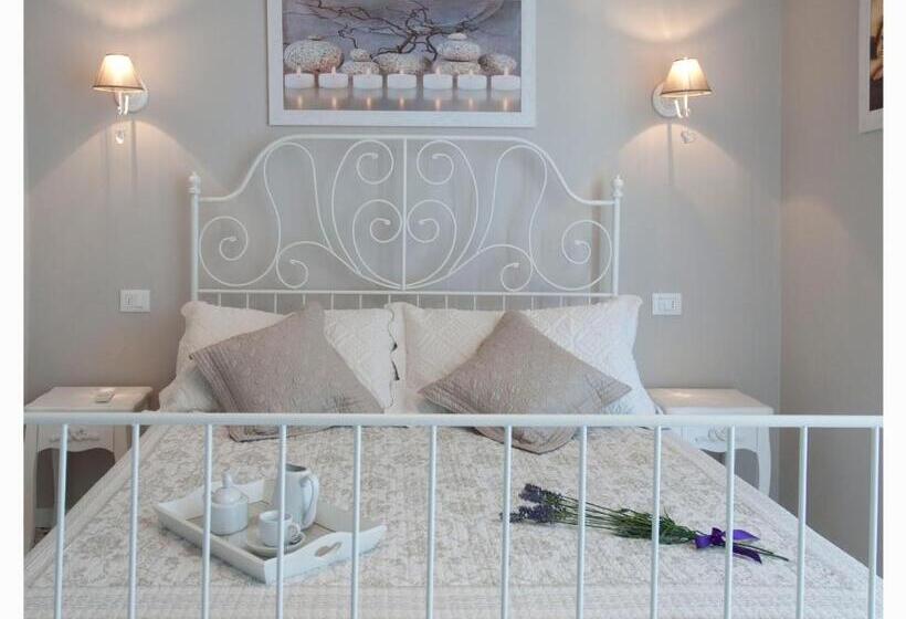 تختخواب و صبحانه Casa Antonelli