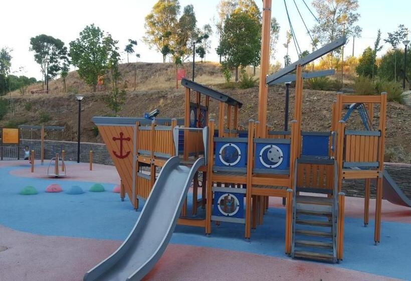 پانسیون Hospedaria Flor Do Guadiana