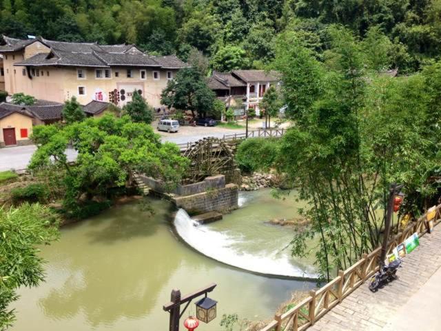 Pension Longyan Yongding Tulou Mengtian Inn