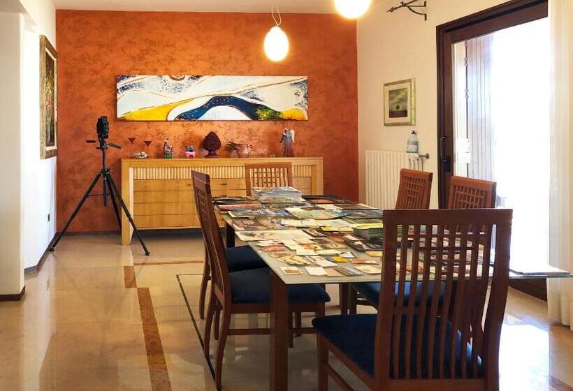 ベッドアンドブレックファースト Casa Karina Sun&pool&relax