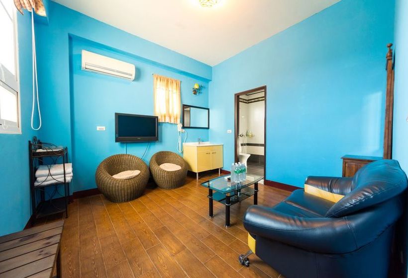 تختخواب و صبحانه Kenting Bonjour Resort