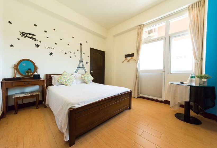 تختخواب و صبحانه Kenting Bonjour Resort