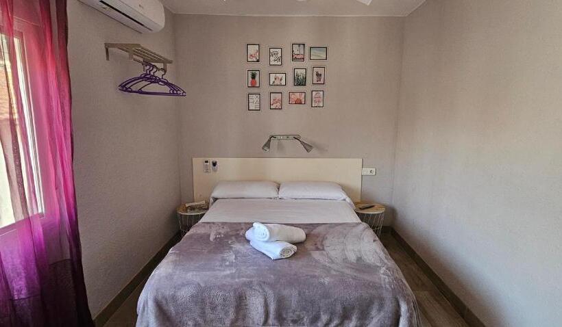 Hostal La Cabaña