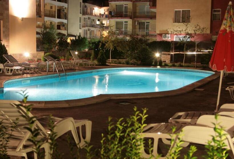 هتل Apartment Tourist Complex Rose Village