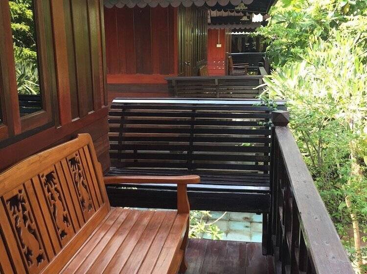 هتل Baan Kong Homestay