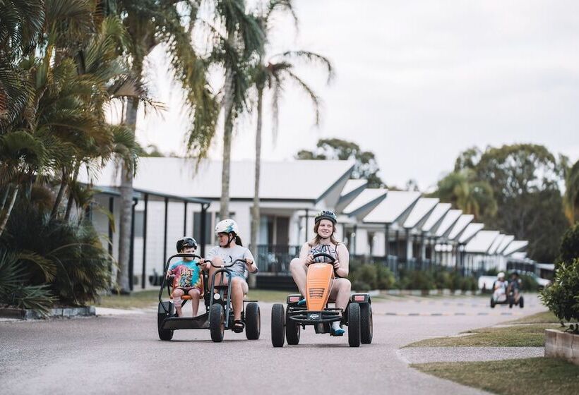 هتل Big4 Breeze Holiday Parks   Rainbow Beach