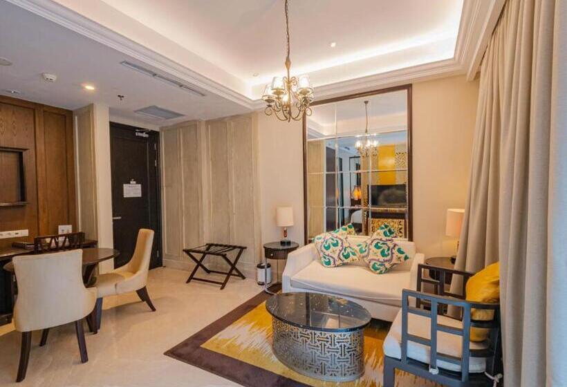 هتل Jambuluwuk Oceano Seminyak