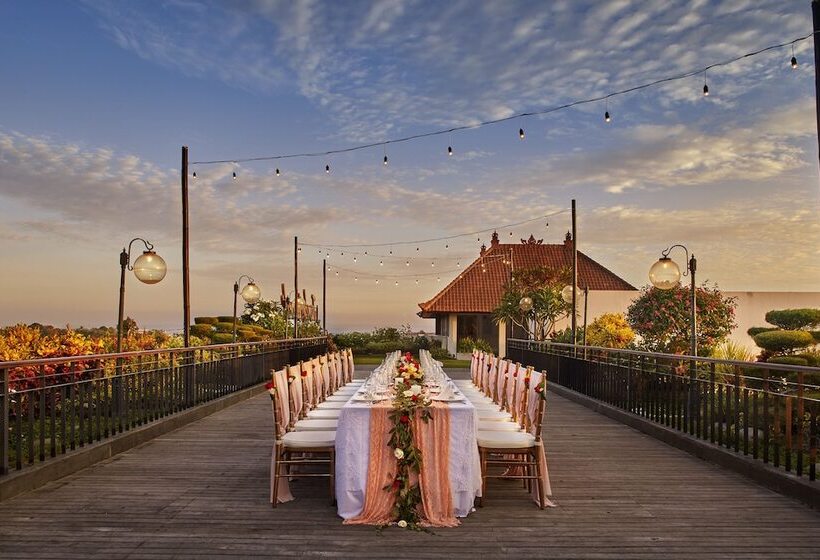 هتل Jambuluwuk Oceano Seminyak