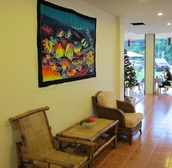 هتل Khaolak Seafan Bed & Breakfast