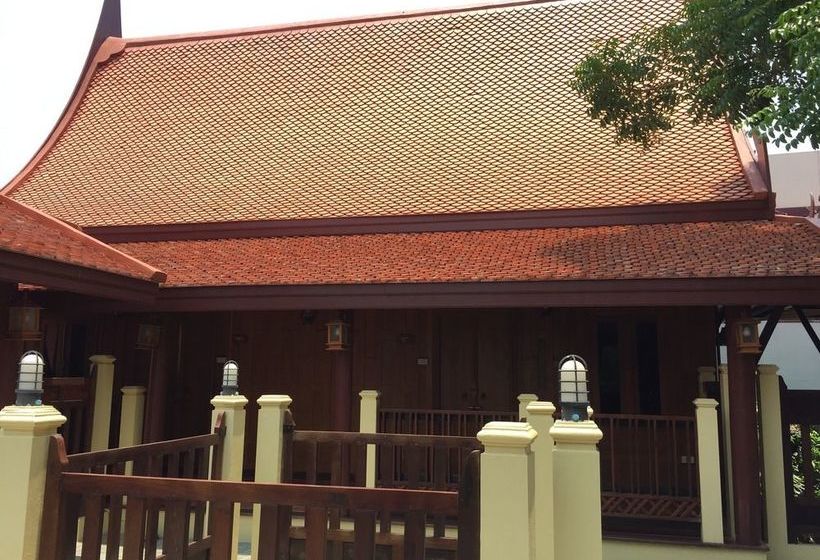 فندق Luang Chumni Village