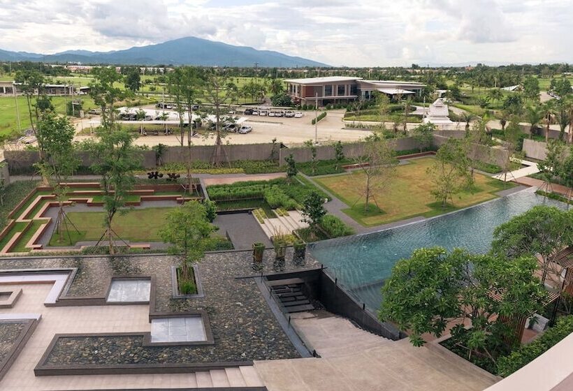 هتل North Hill City Resort  Sha Extra Plus