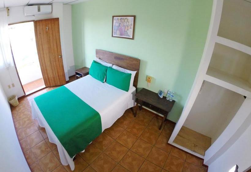 هتل Puerto Piedra