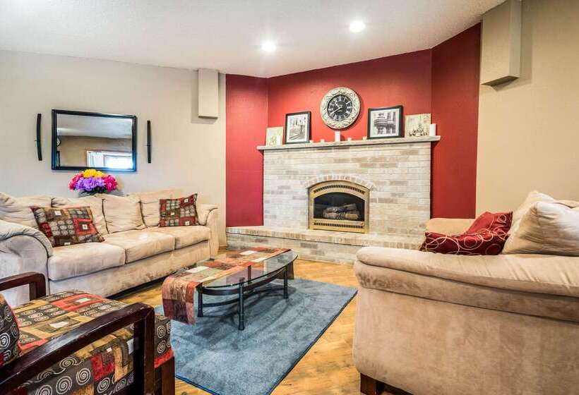 فندق Quality Inn