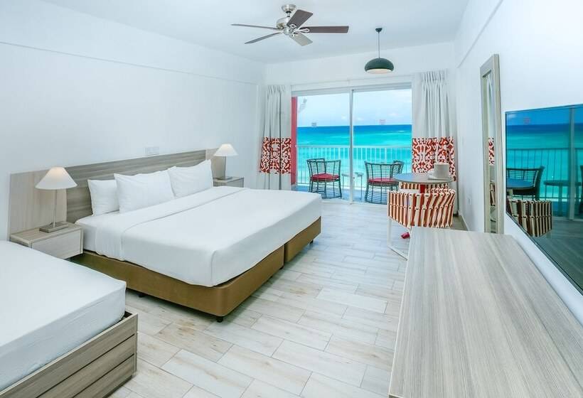 هتل Grand Decameron Cornwall Beach, A Trademark All Inclusive Resort