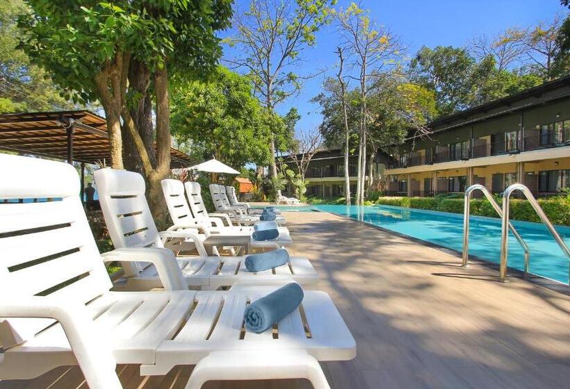 هتل Samed Hideaway Resort