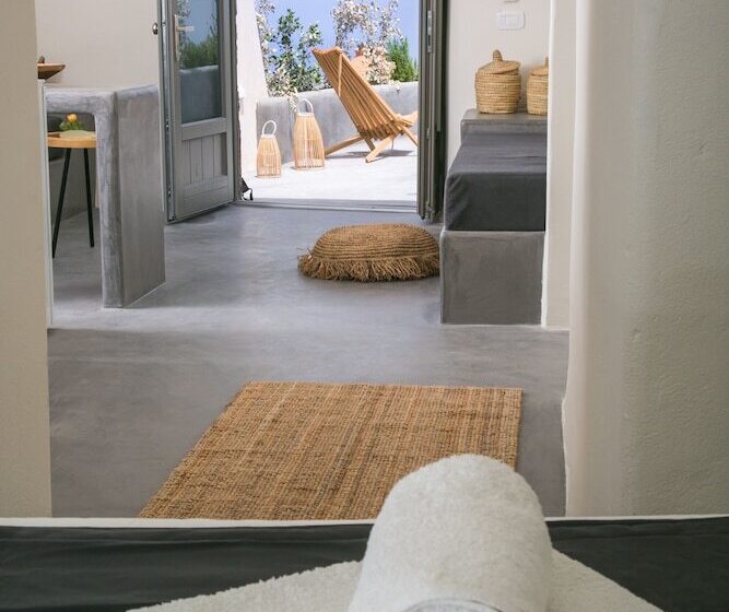 هتل Santorini Villas