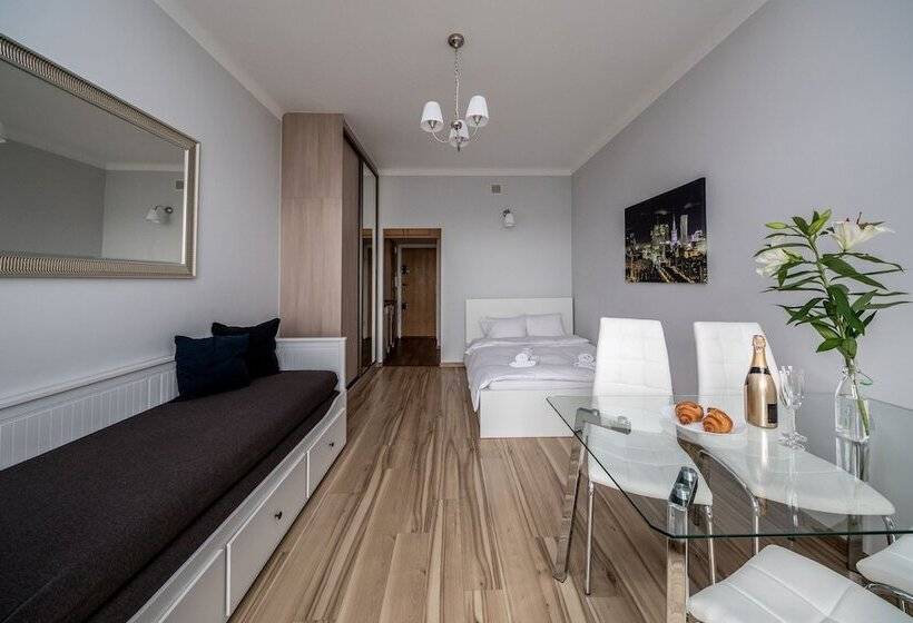 Smolna Apartments By Your Freedom