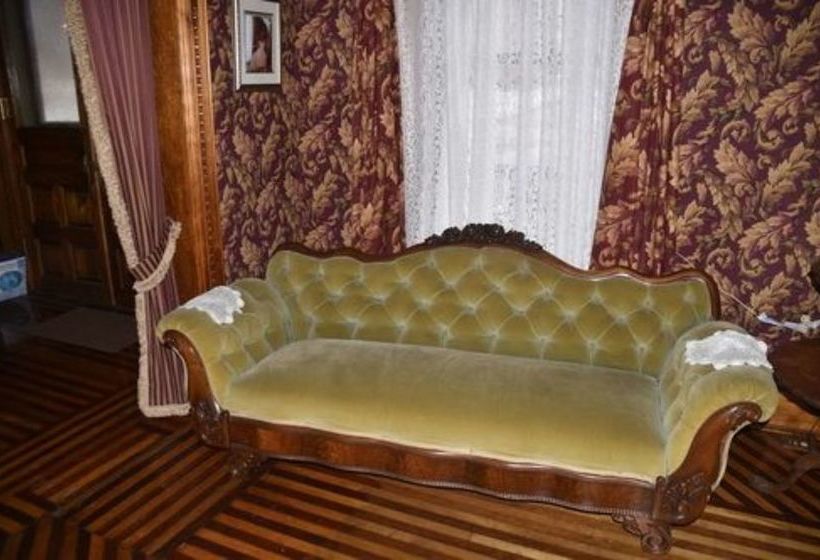 ベッドアンドブレックファースト Charles Nelson Schmick House