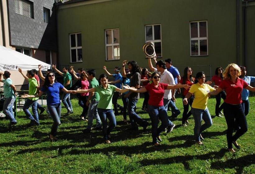 Отель Kolpinghaus Spittal