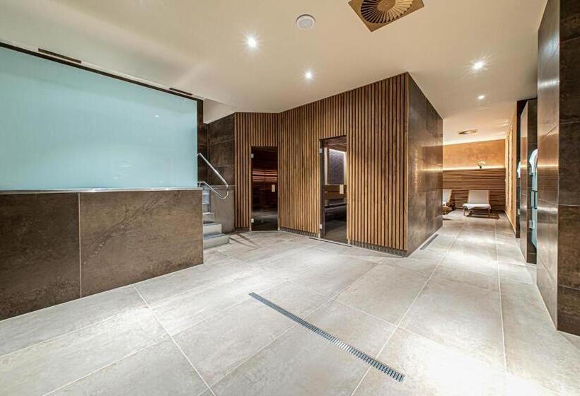 Wellness Hotel Pivovar Monopol