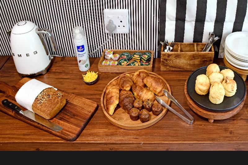 بنسيون Ashbourne Boutique Guest House