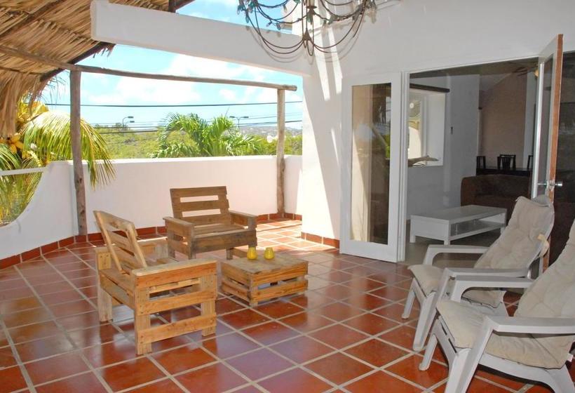 تختخواب و صبحانه Bnbbonaire Near The Ocean