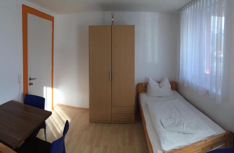 مبيت وإفطار Ländle Motel