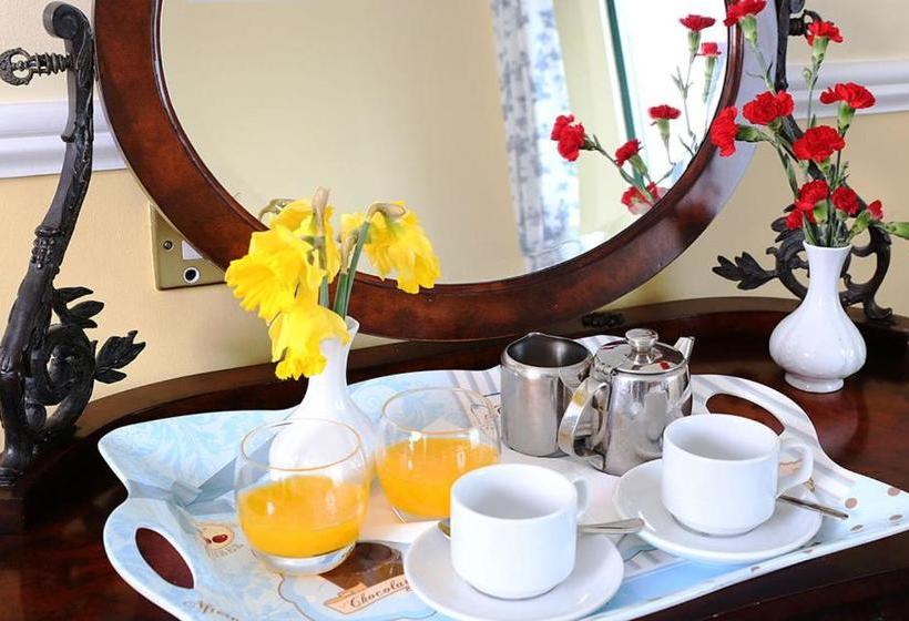 Reddans Of Bettystown Luxury Bed & Breakfast, Restaurant And Bar