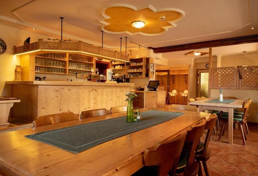 住宿加早餐  S Wirtshaus By Alpine Genusswelten