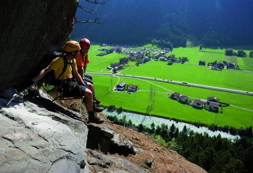 Отель Hostel Chillertal