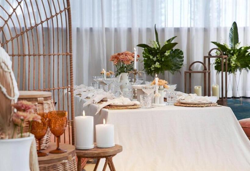 Отель Jw Marriott Gold Coast Resort & Spa