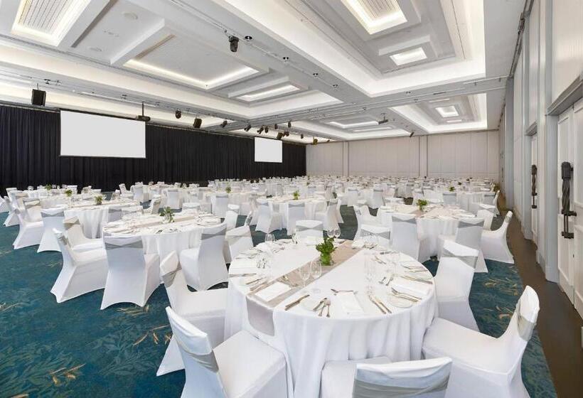 Отель Jw Marriott Gold Coast Resort & Spa