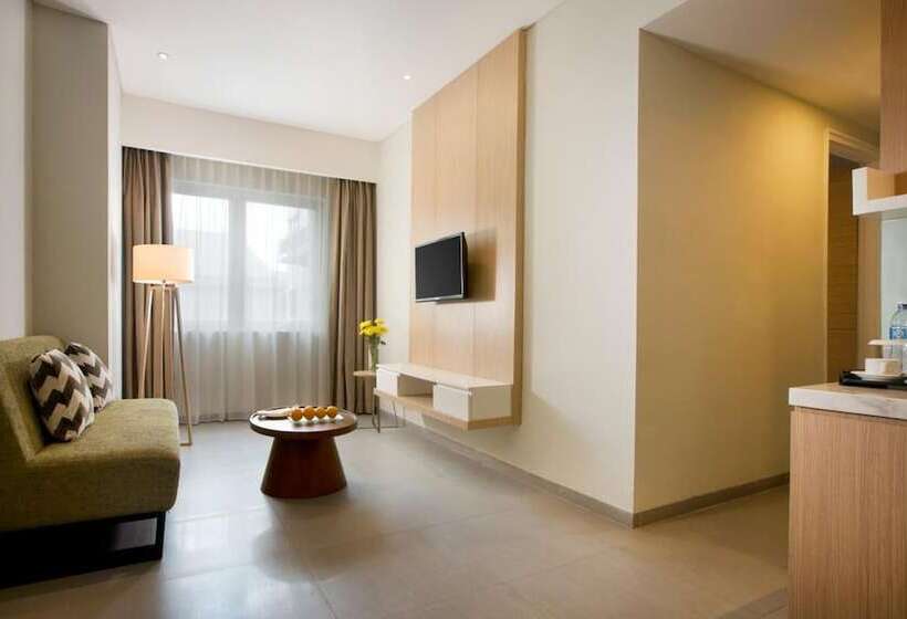 هتل Santika Mega City  Bekasi