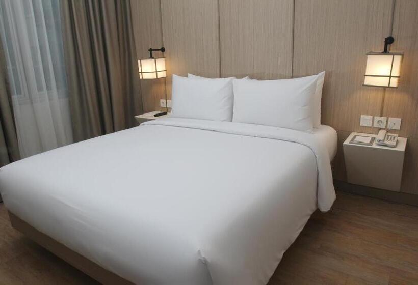 هتل Santika Mega City  Bekasi