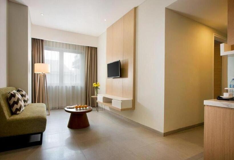 هتل Santika Mega City  Bekasi