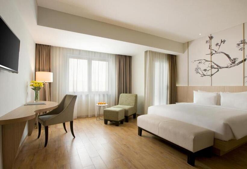 هتل Santika Mega City  Bekasi