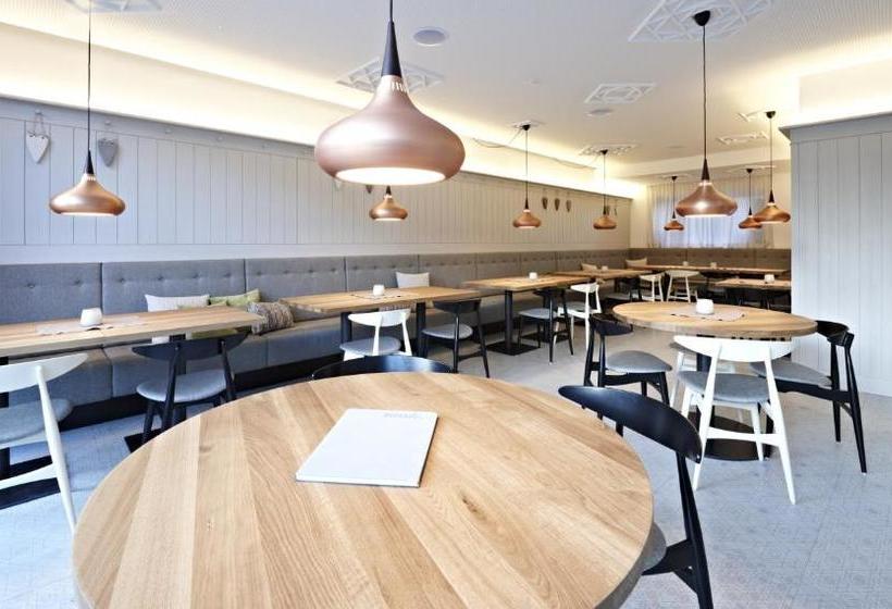 Badhaus   Hotel/restaurant/café