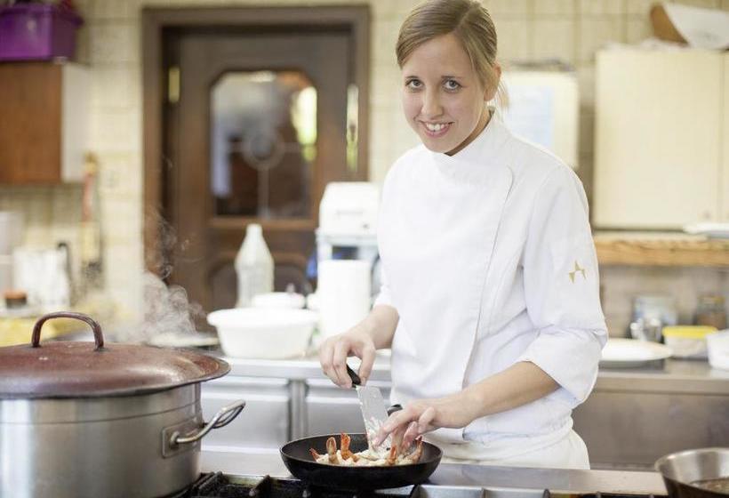 ホテル Gasthof Zur Traube