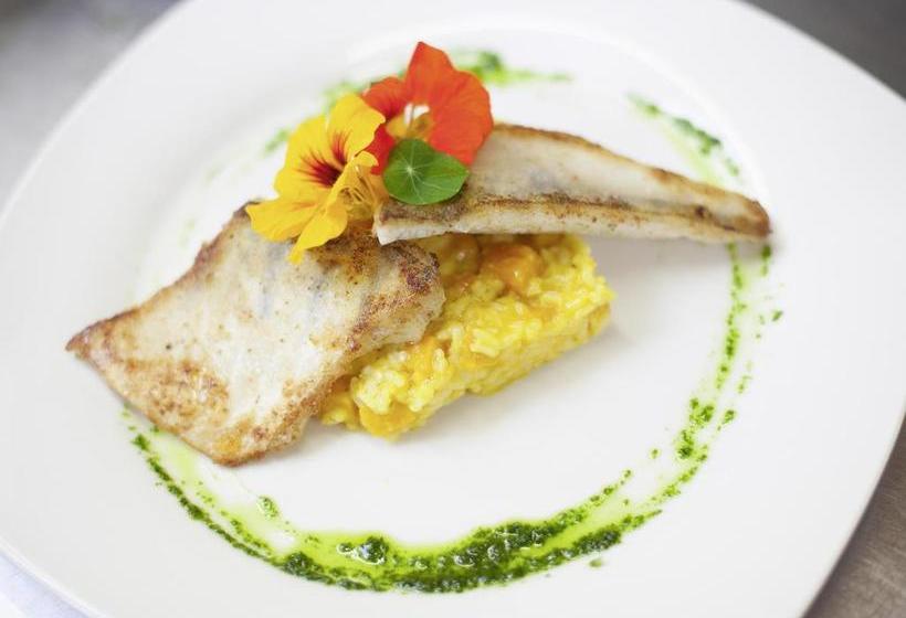 ホテル Gasthof Zur Traube