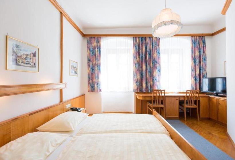 호텔 Garni Goldenes Kreuz