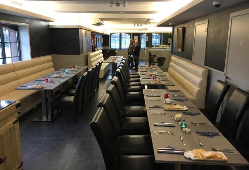 ホテル La Chaumiere