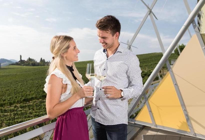 هتل Weinrefugium Brolli