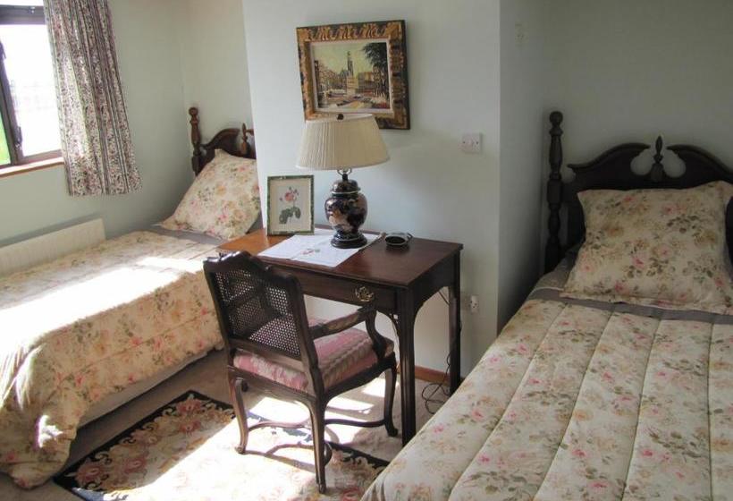 An Dooneen, The Hurley Farm B&b